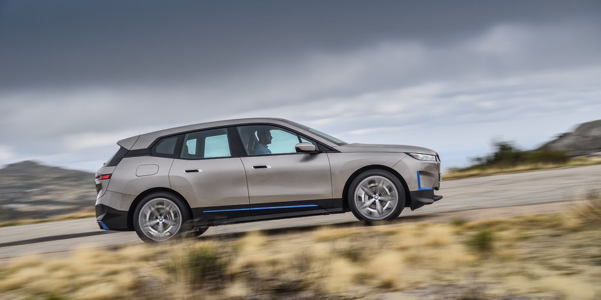 Купе BMW 2-Series доедет до России в 2022 году вместе с двумя электромобилями