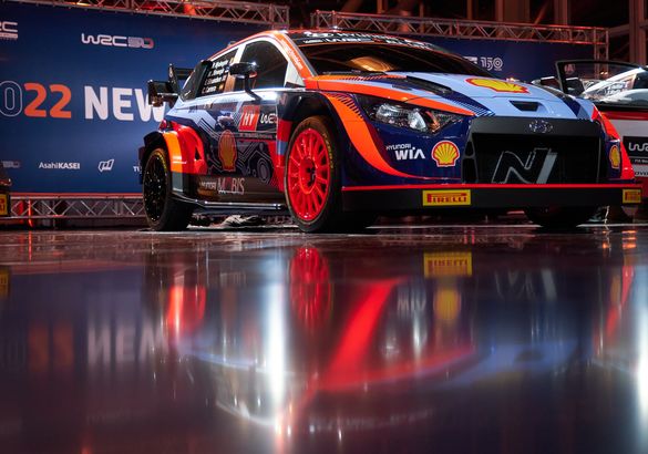 В новом сезоне WRC перейдет на гибридные автомобили