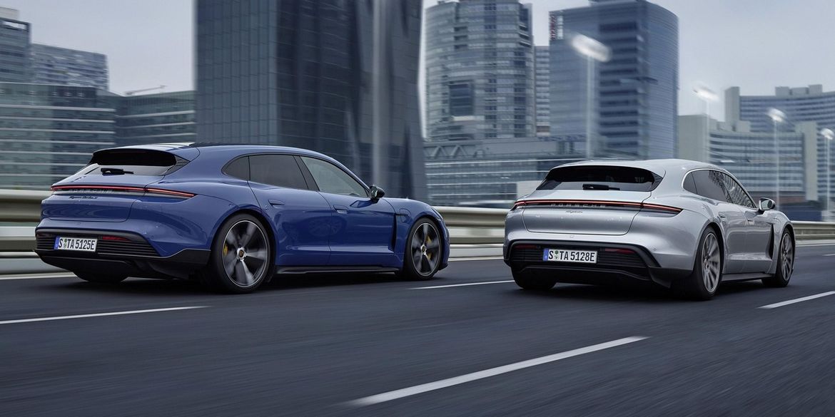 Универсал Porsche Taycan Sport Turismo стал доступен для заказа в России