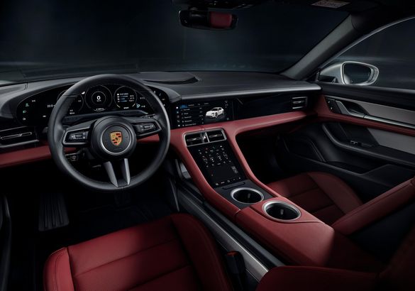 Универсал Porsche Taycan Sport Turismo стал доступен для заказа в России