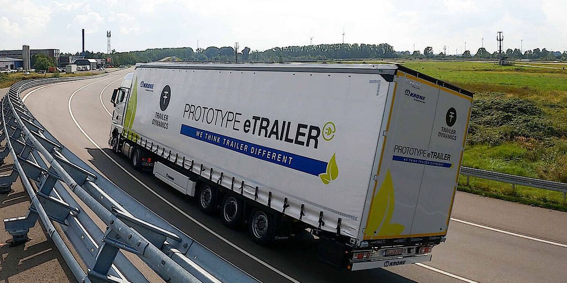 Krone разработала полуприцеп с электроприводом