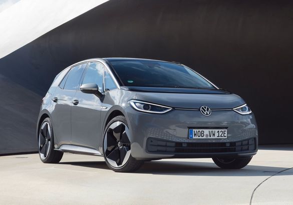 «Дешевле, чем Enyaq»: Skoda готовит три новых электрокара на платформе Volkswagen