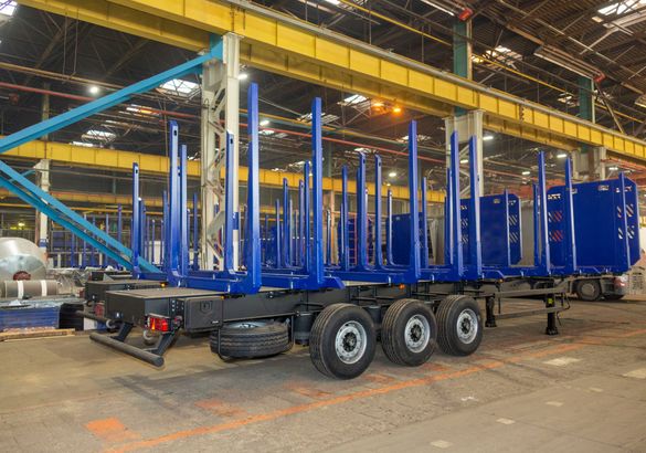 В Туймазах начали собирать шторные полуприцепы для «КАМАЗов»