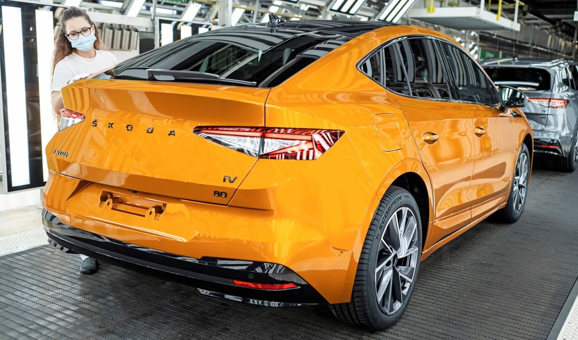 Электрический купе-кроссовер Skoda Enyaq Coupe iV встал на конвейер