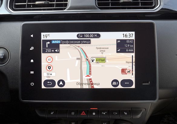 «Ренолюция» на марше! Ян Птачек о результатах Renault в России в 2021 году