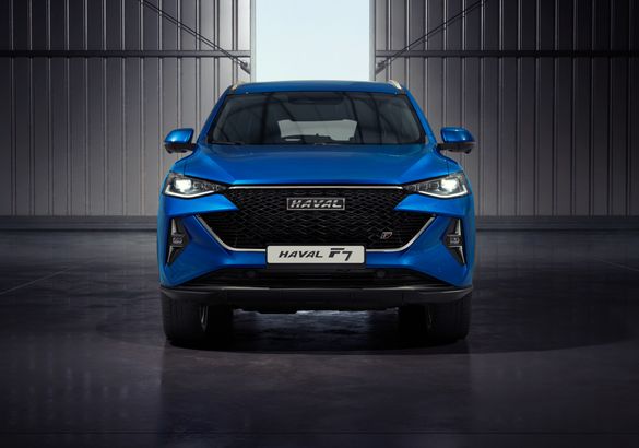 Обновленные кроссоверы Haval F7 и F7x поступили в продажу