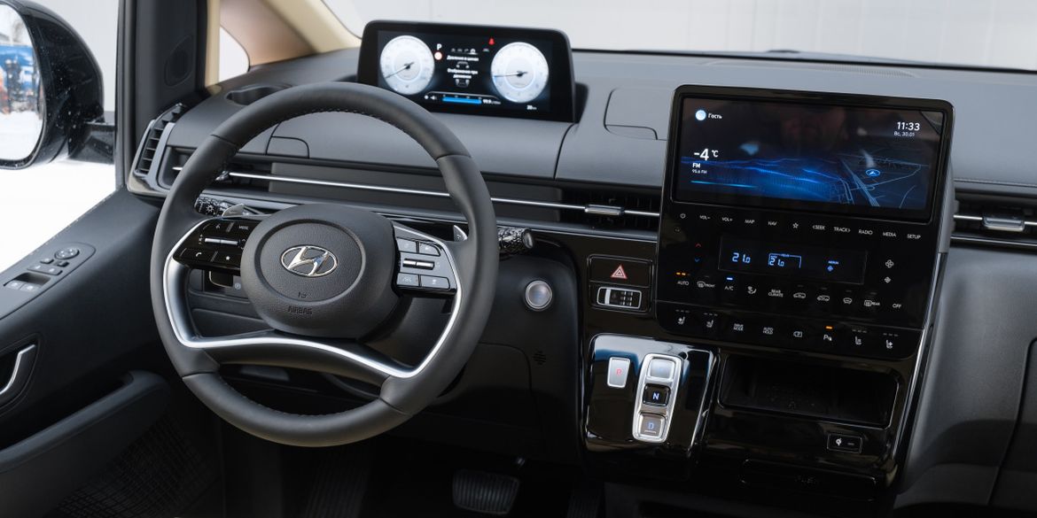Минивэн и фургон Hyundai Staria представлены в России