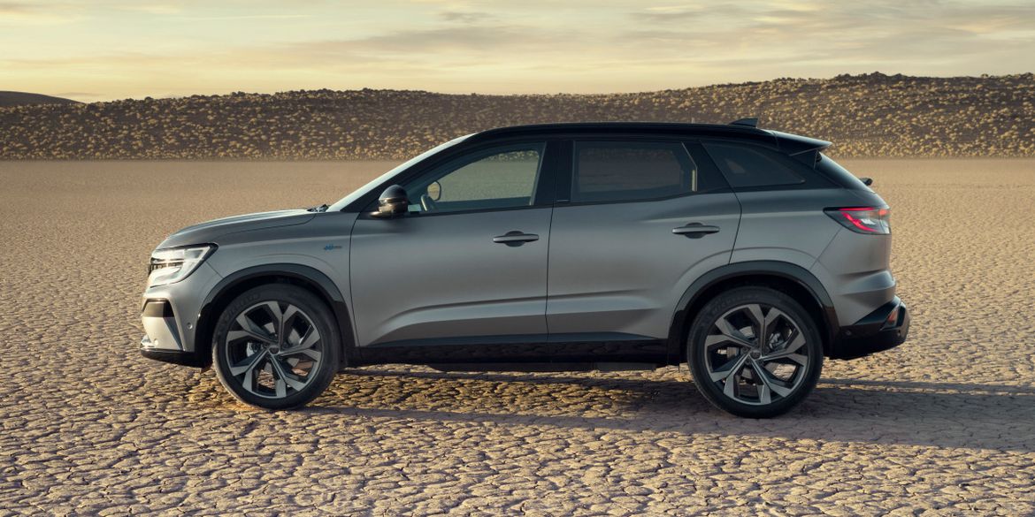 Renault официально представил кроссовер Austral