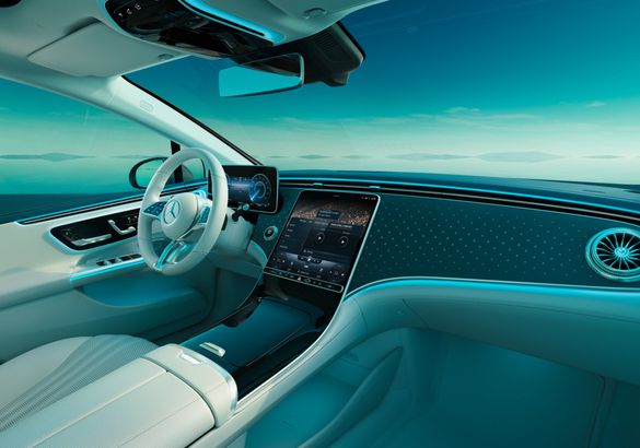 Электрический лифтбек Mercedes-Benz EQE оценили в евро