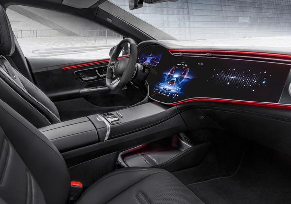 Электрический лифтбек Mercedes-Benz EQE оценили в евро