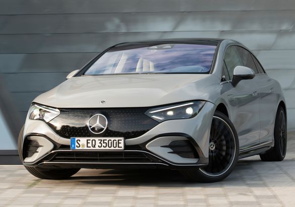 Электрический лифтбек Mercedes-Benz EQE оценили в евро