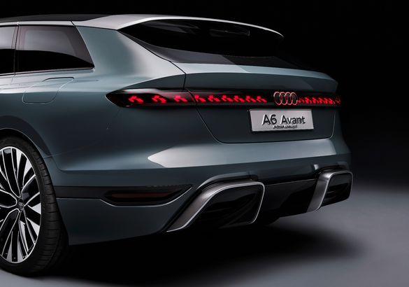 Концепт Audi A6 Avant e-tron предвосхитил серийную модель
