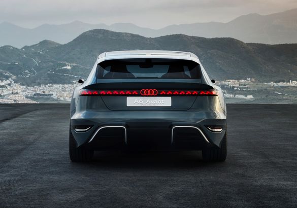 Концепт Audi A6 Avant e-tron предвосхитил серийную модель