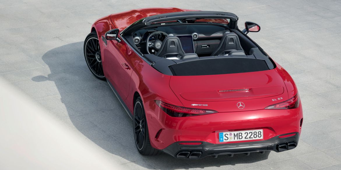 Стартовал прием заказов на родстеры Mercedes-AMG SL