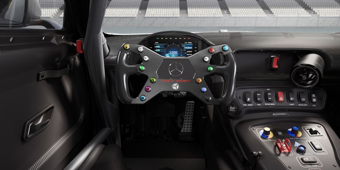Подразделение Mercedes-AMG отметило 55-летие суперкаром GT Track Series и специальным «Гелендвагеном»