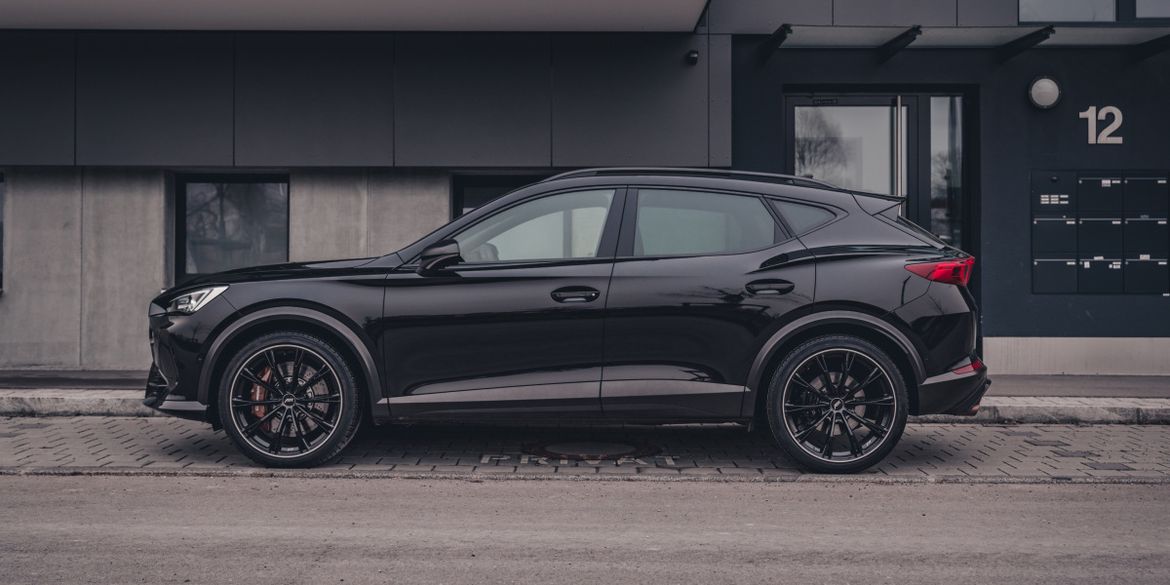 Cupra Formentor VZ5 возьмет реванш у Audi RS Q3 благодаря чипу ABT