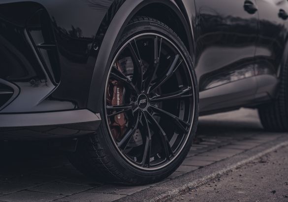 Cupra Formentor VZ5 возьмет реванш у Audi RS Q3 благодаря чипу ABT