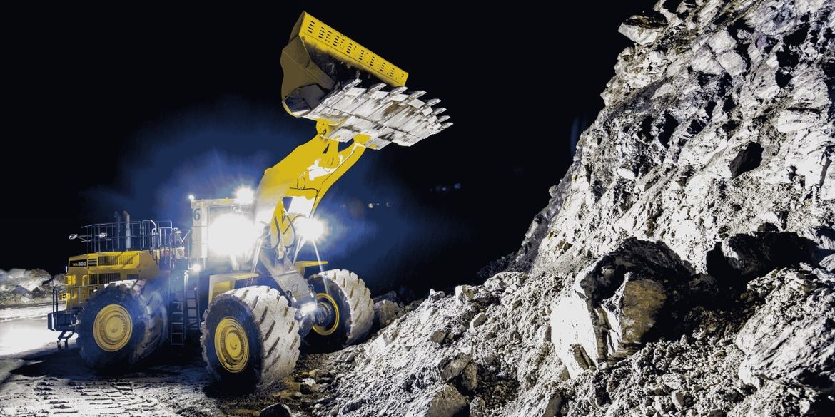 Лампа рабочего света Hella Roklume 280N сменила поколение