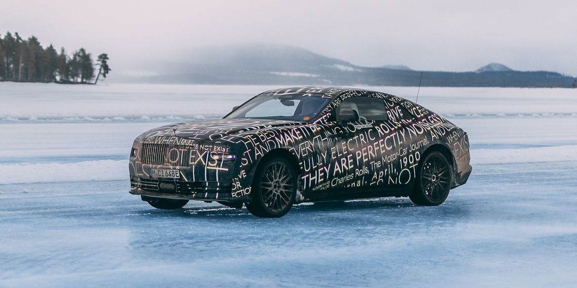 Будущий электромобиль Rolls-Royce Spectre продолжает обрастать подробностями
