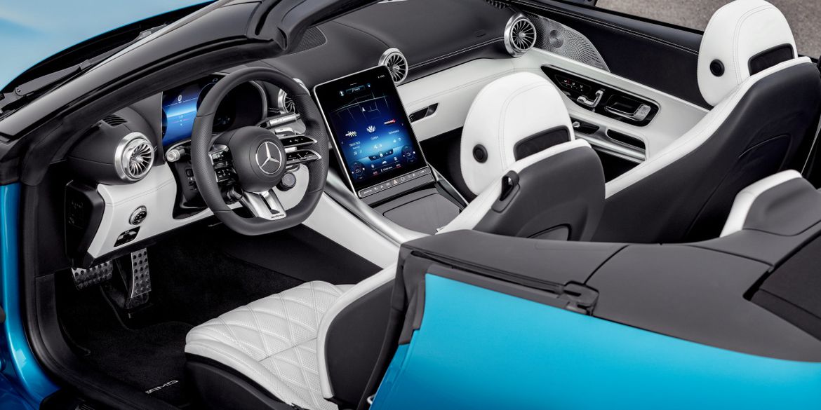 Mercedes-AMG SL впервые получил двухлитровый мотор