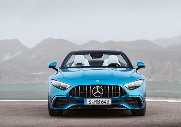 Mercedes-AMG SL впервые получил двухлитровый мотор