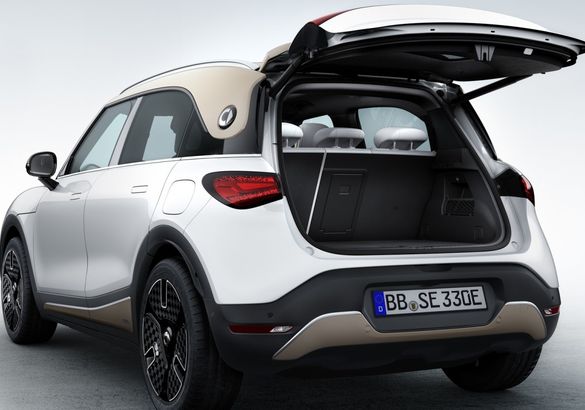 Электрический кроссовер smart #1 стал самым большим, мощным и премиальным автомобилем в истории марки