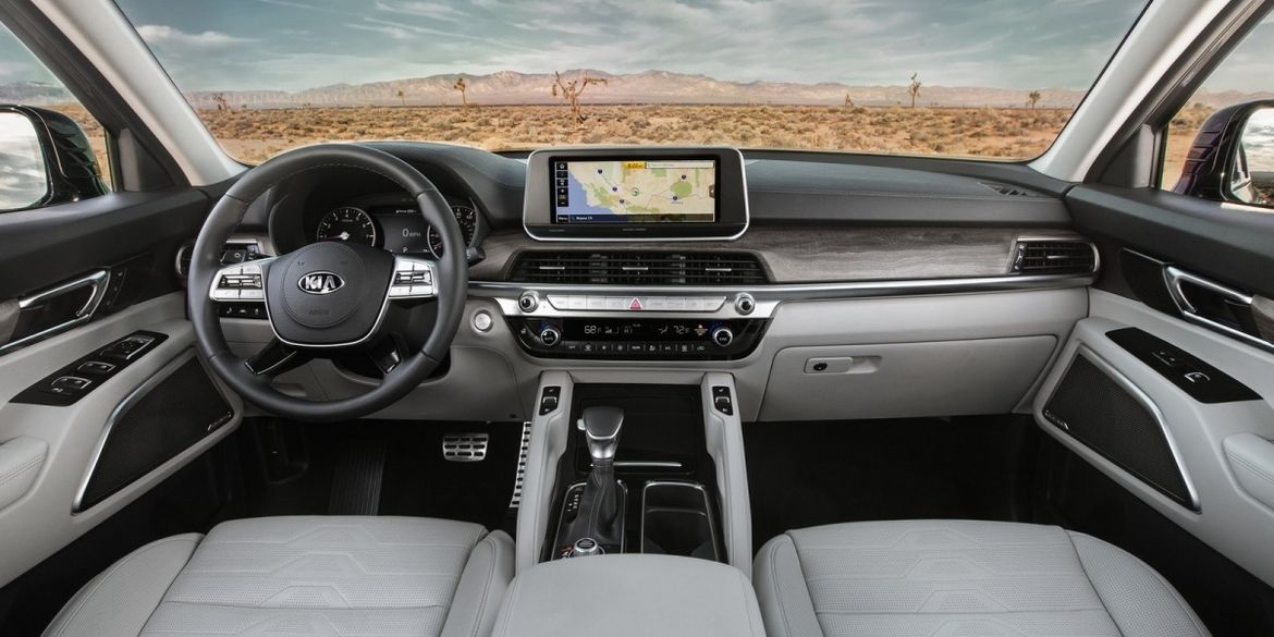 Трехрядный кроссовер Kia Telluride обновится вместе с «Палисадом»