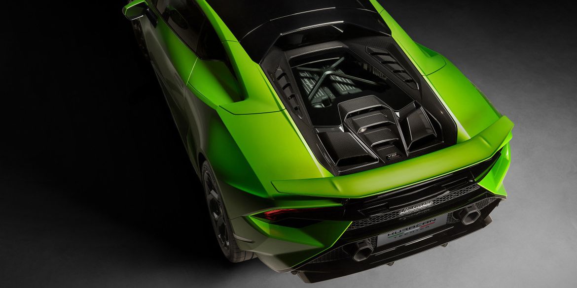 Lamborghini представила заднеприводное купе Huracan Tecnica