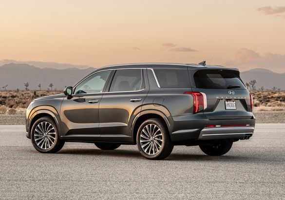 Hyundai Palisade планово обновился внутри и снаружи