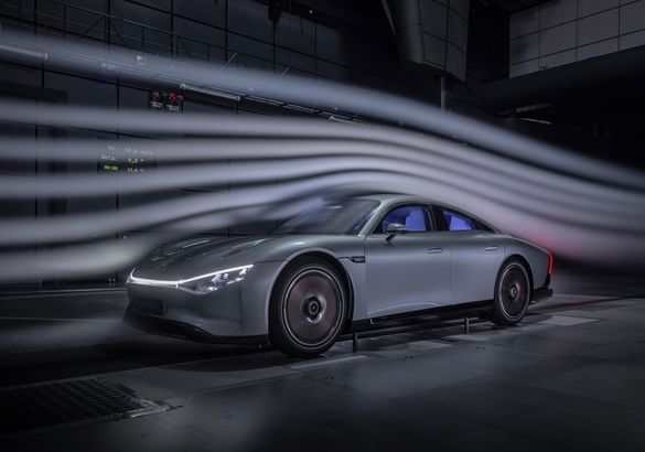 Концепт Mercedes-Benz Vision EQXX преодолел больше 1000 км без подзарядки