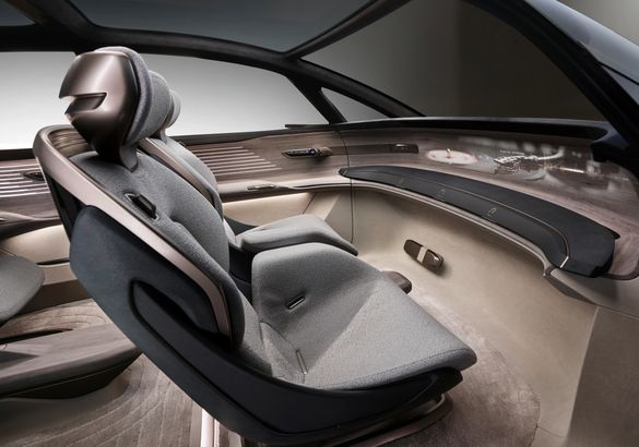 Минивэн Audi Urbansphere заодно стал самым большим концептом марки в истории