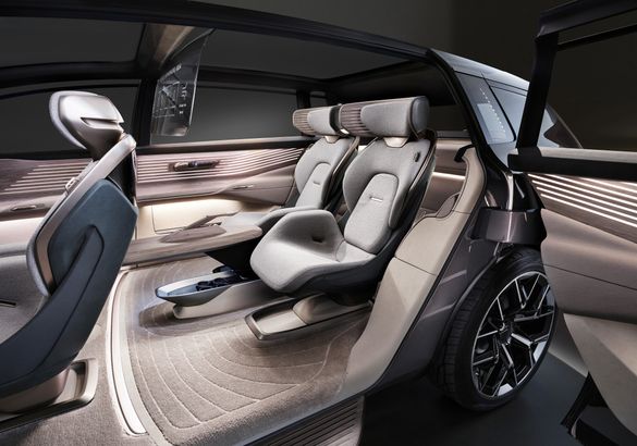 Минивэн Audi Urbansphere заодно стал самым большим концептом марки в истории