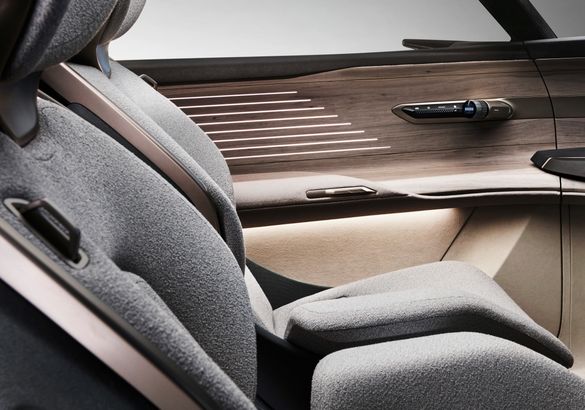 Минивэн Audi Urbansphere заодно стал самым большим концептом марки в истории