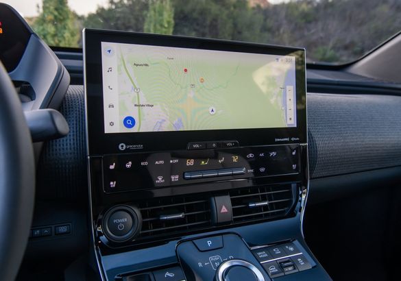 Дешевле Toyota bZ4X: Subaru назвала цены на электрокроссовер Solterra