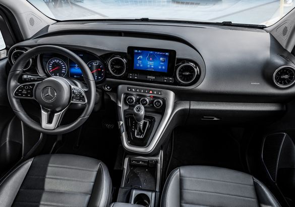 Пассажирский каблук Mercedes-Benz T-Class недосчитался премиальных опций