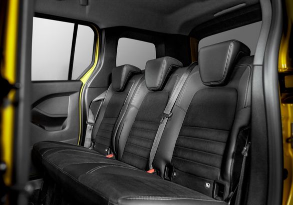 Пассажирский каблук Mercedes-Benz T-Class недосчитался премиальных опций