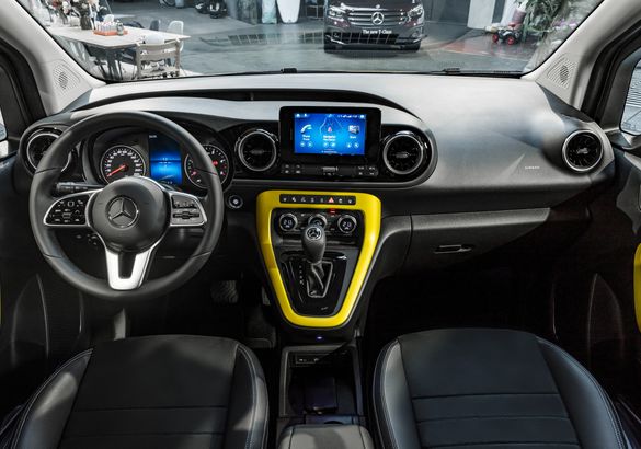 Пассажирский каблук Mercedes-Benz T-Class недосчитался премиальных опций