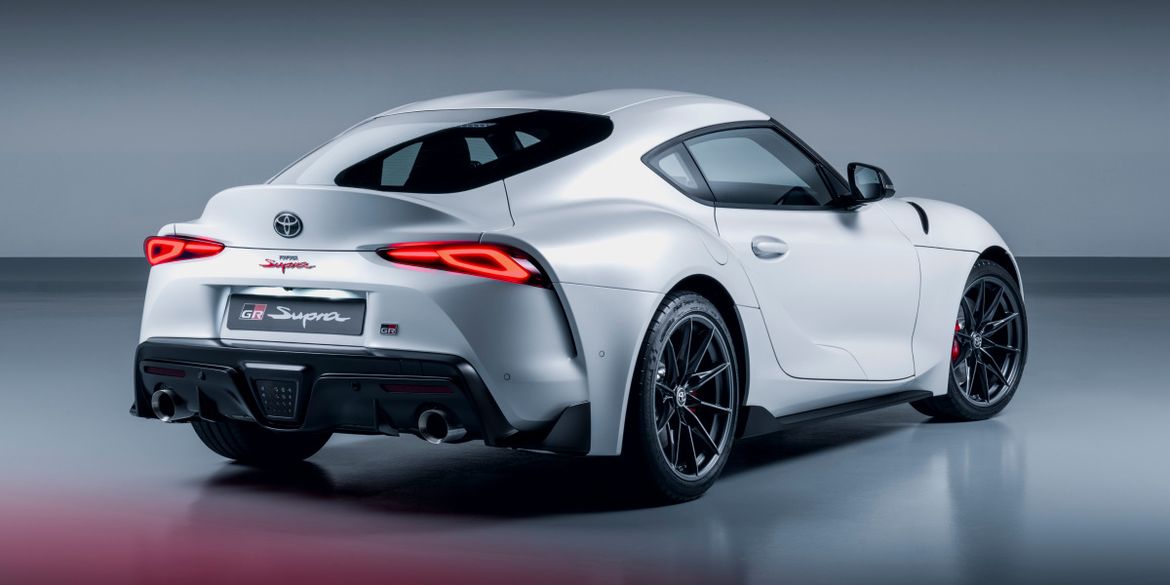 Toyota Supra дождалась механическую коробку