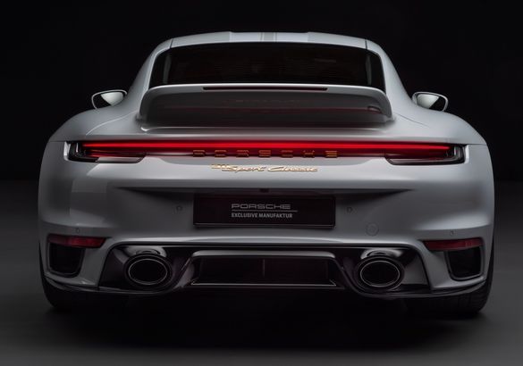 Новый Sport Classic стал самым мощным Porsche 911 с «механикой»
