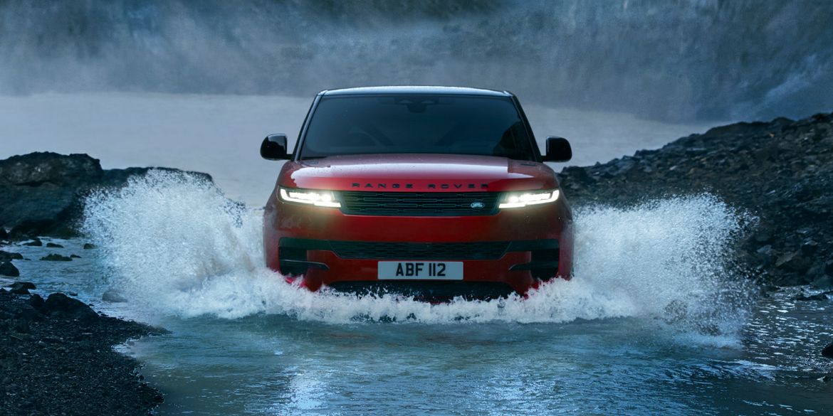 Кроссовер Range Rover Sport третьего поколения взял лучшее от старшего брата