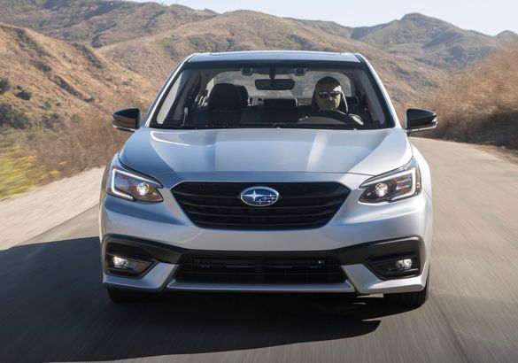 Subaru Legacy обновился вслед за «Аутбеком»