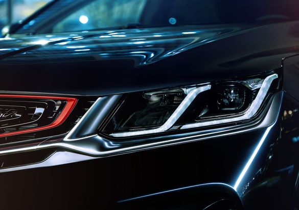 Кроссовер Geely Coolray получил новую топ-версию Nero