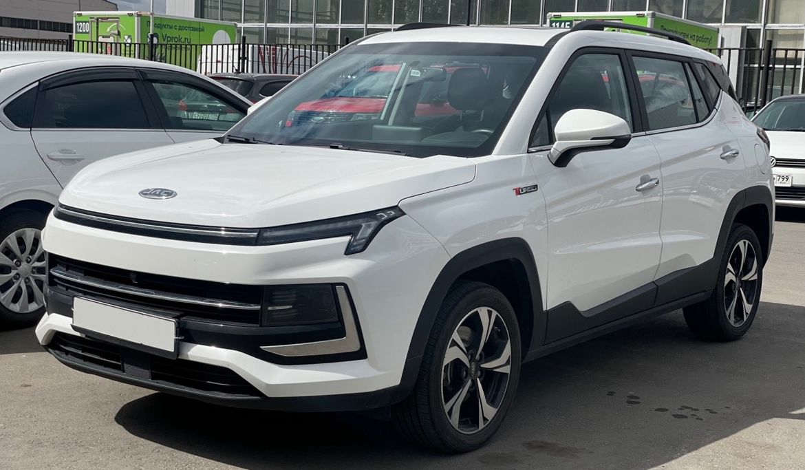 Кроссовер JAC S4 заметили у российского дилера бренда