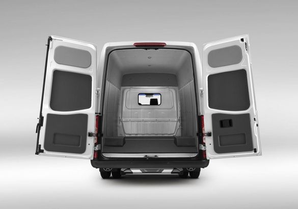 Китайский «Спринтер» JAC Sunray наконец-то добежал до России