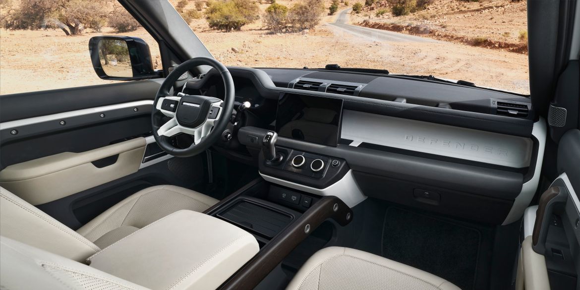 Land Rover Defender 130 разорвал связь числового индекса с длиной базы