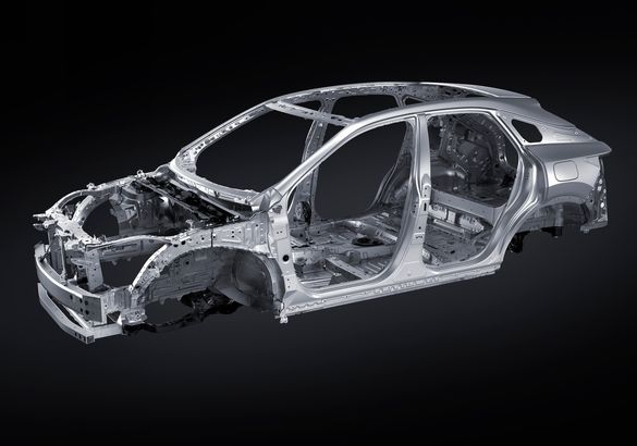 Lexus представил новый RX
