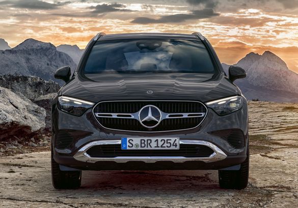 Состоялась премьера второго поколения Mercedes-Benz GLC