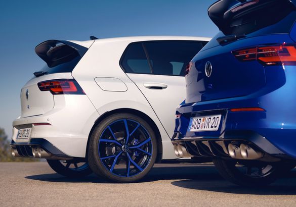 Самый мощный серийный Volkswagen Golf в истории поступил в продажу