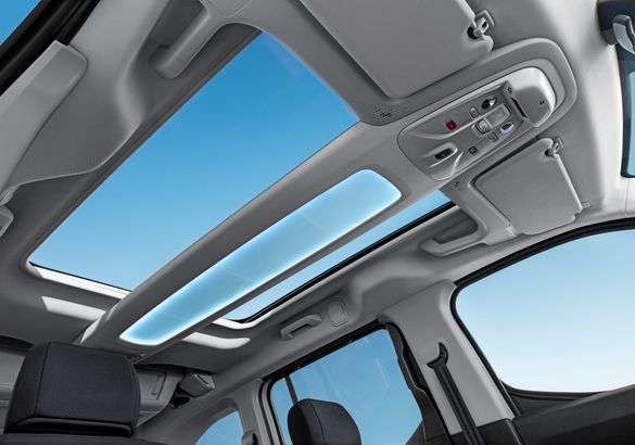 Fiat представил каблук Doblo третьего поколения