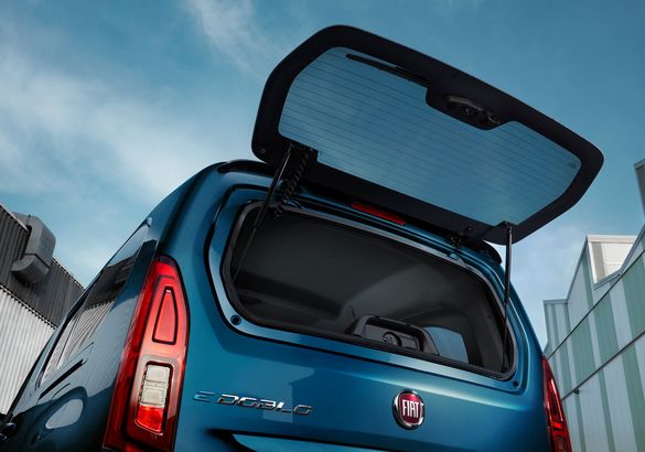 Fiat представил каблук Doblo третьего поколения